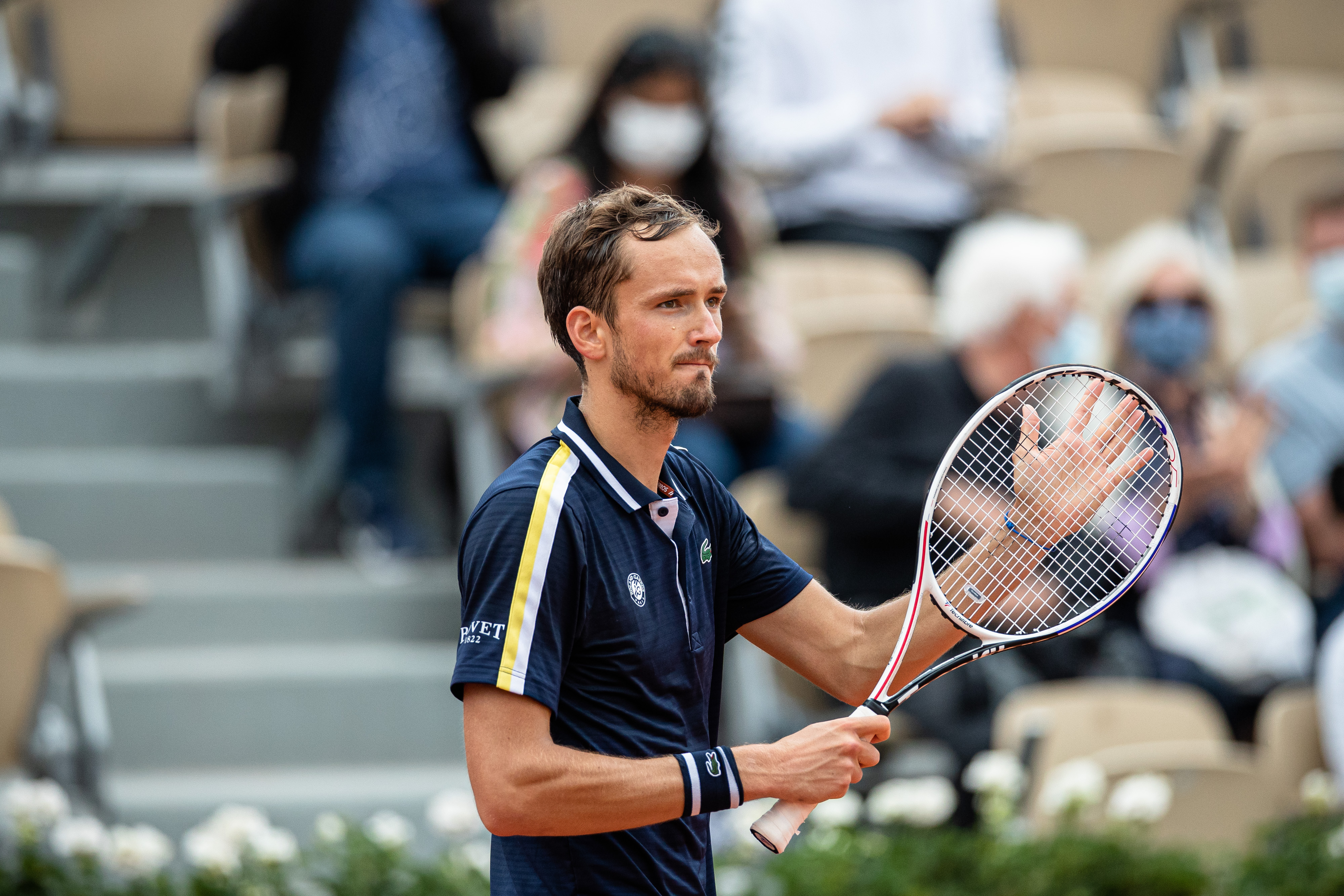 德国网球队血洗英国网球队，梅德韦杰夫绝境逆转